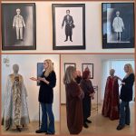 Tikšanās mirkļi ar tērpu mākslinieci Baibu Litiņu.