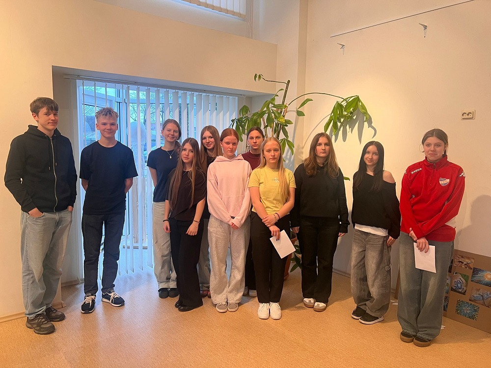 Bauskas MMS Mākslas nodaļas topošo absolventu grupa 2026.gada 24.martā.